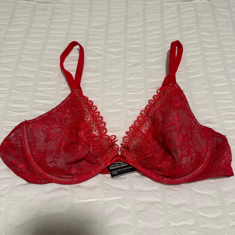 Victoria secret bra 36C